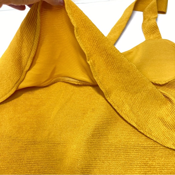 Madewell Tank Top Gold Criss Cross Strap Crop Medium Yellow Ribbed Ruffle - Picture 13 of 16